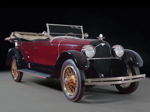 Duesenberg A Touring by Millspaugh & Irish 1925 года